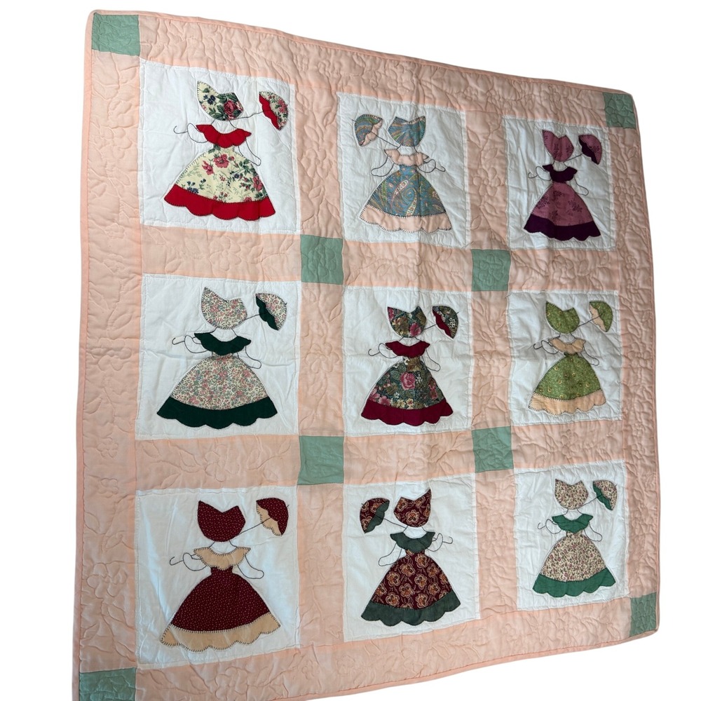 Vintage Sunbonnet Sue Applique Quilt Peach Green Floral Nursery Decor 38x38
